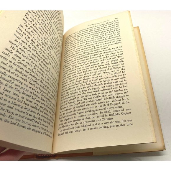 The Lost Queen by Norah Lofts Book Club Edition Princess Caroline Matilda 1969 - Picture 9 of 11